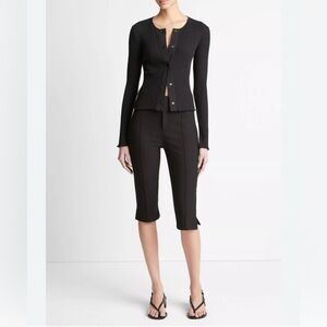 Vince Black Cropped Capris